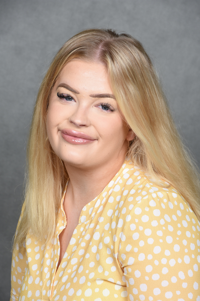 Photo of Miss Pountney