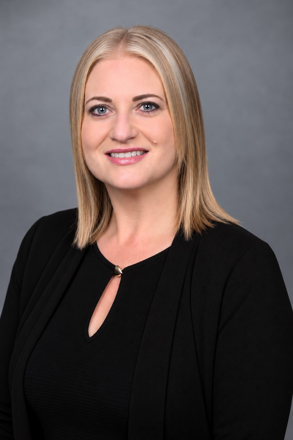 Photo of Ms Houghton